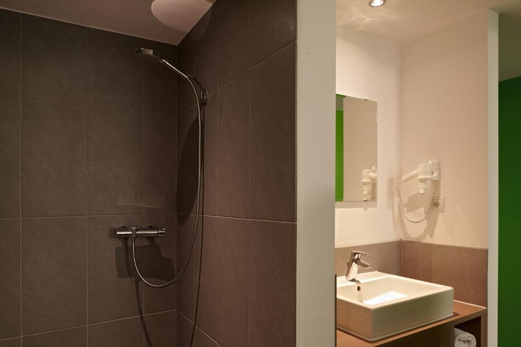 A2 Hotels Плохинген Номер фото